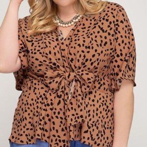NWT SHE & SKY Animal Print Short-Sleeve Woven top
